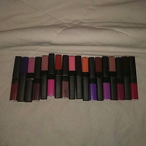 19 mini liquid lipsticks